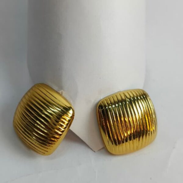 Golden Era Studs – Textured Retro Squares