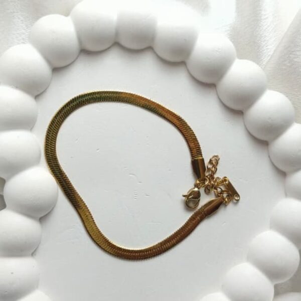 Gold-Plated Herringbone Chain Bracelet – Bold & Sleek Statement Piece