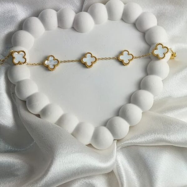 Elegant Four Leaf Charm – Gold-Plated Bracelet of Luck & Style