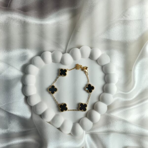 Elegant Black Clover Bracelet – Gold-Plated Lucky Charm Jewelry for Women - Image 2