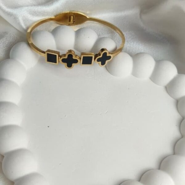 Gold-Plated Black Clover and Square Motif Charms Bracelet – Chic & Elegant Jewelry - Image 2